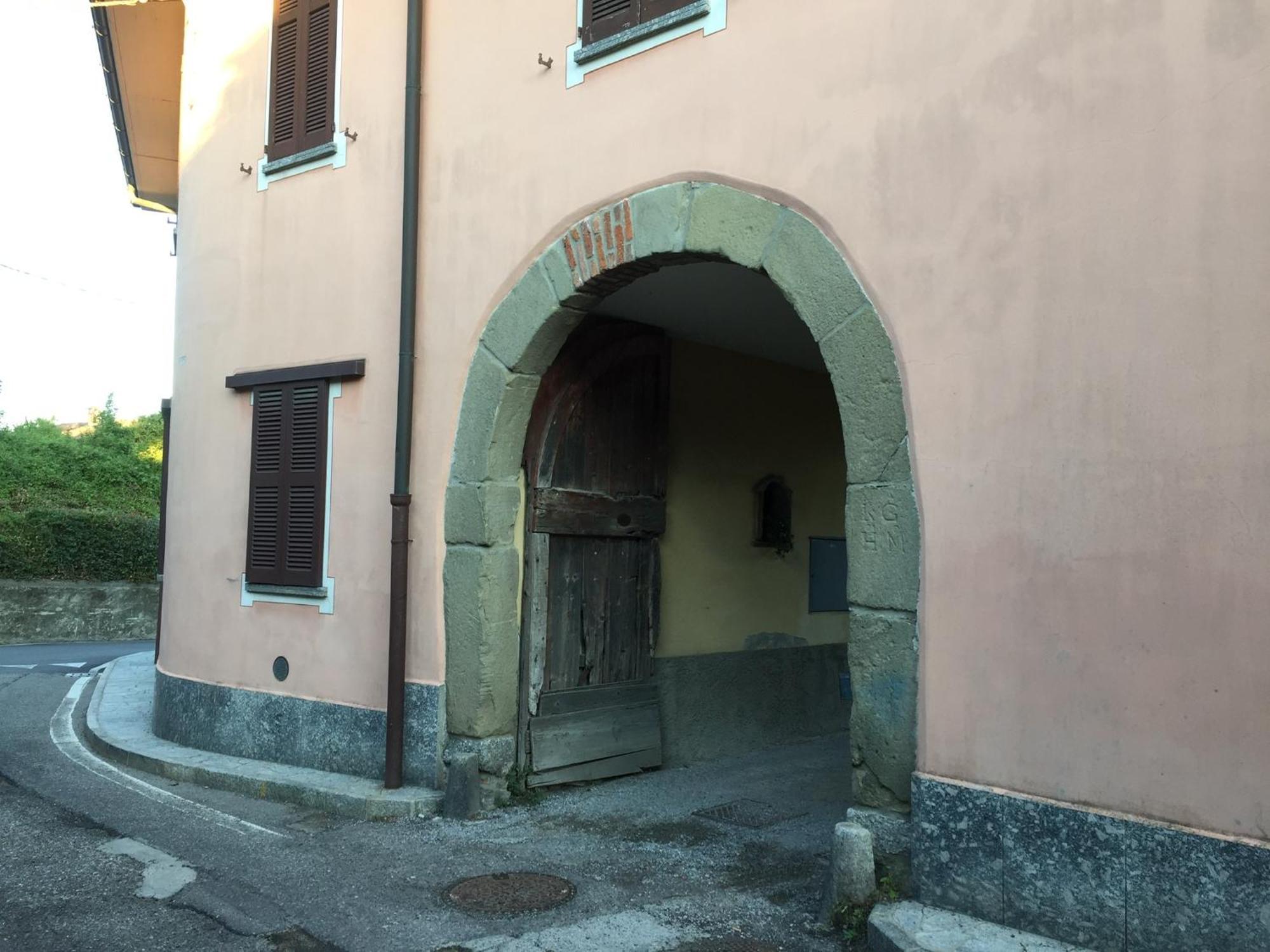 Il Cortile Como Single & Double Room In Apartment No Hotel Bagian luar foto